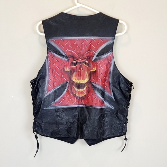 Hot Leather Custom Paint Leather Vest - Picture 2 of 10